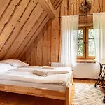 Nad Jeziorem Czorsztynskim Jaquzzi Zewnetrzne Linia Brzegowa Kameralne Miejsce Bez Sasiadow Holiday home Maniowy