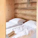 Nad Jeziorem Czorsztynskim Jaquzzi Zewnetrzne Linia Brzegowa Kameralne Miejsce Bez Sasiadow Maniowy