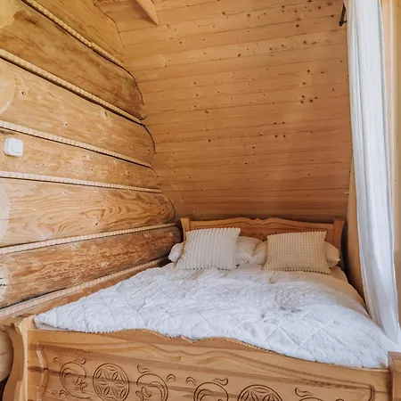Nad Jeziorem Czorsztynskim 15 Osob 7 Sypialni Balia Zewnetrzna